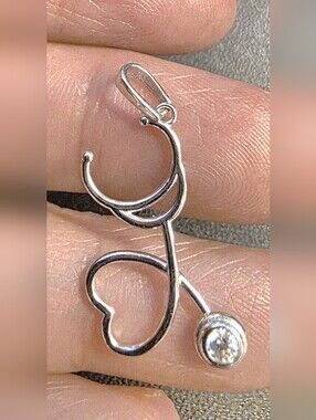 💛18k White Gold Heart Stethoscope Pendant